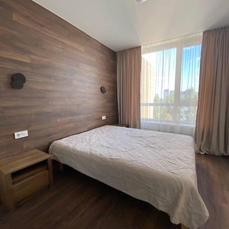 Nyvky Like Home - Apt 49 Kiev Esterno foto