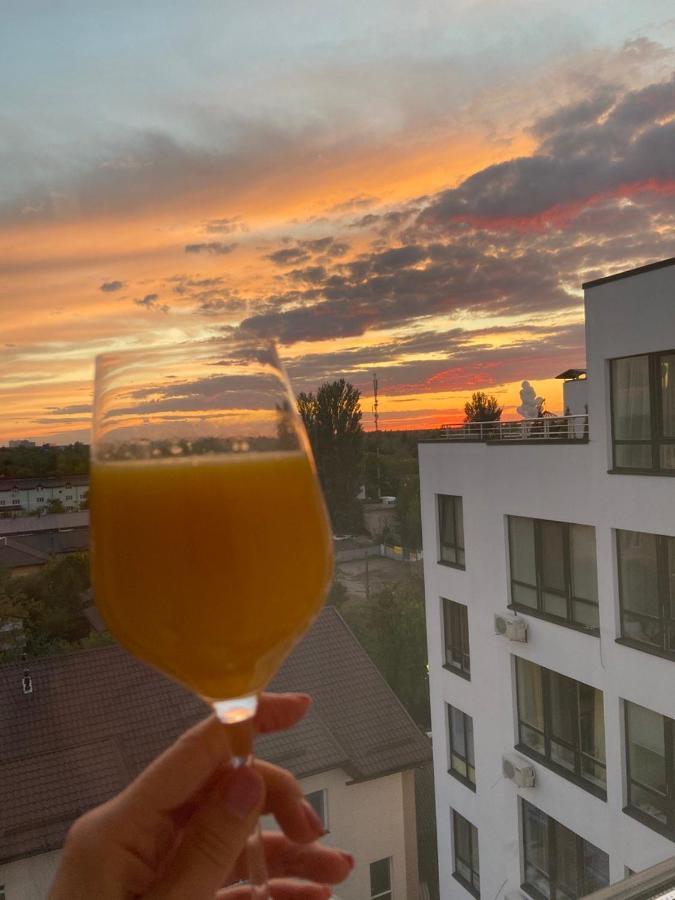 Nyvky Like Home - Apt 49 Kiev Esterno foto