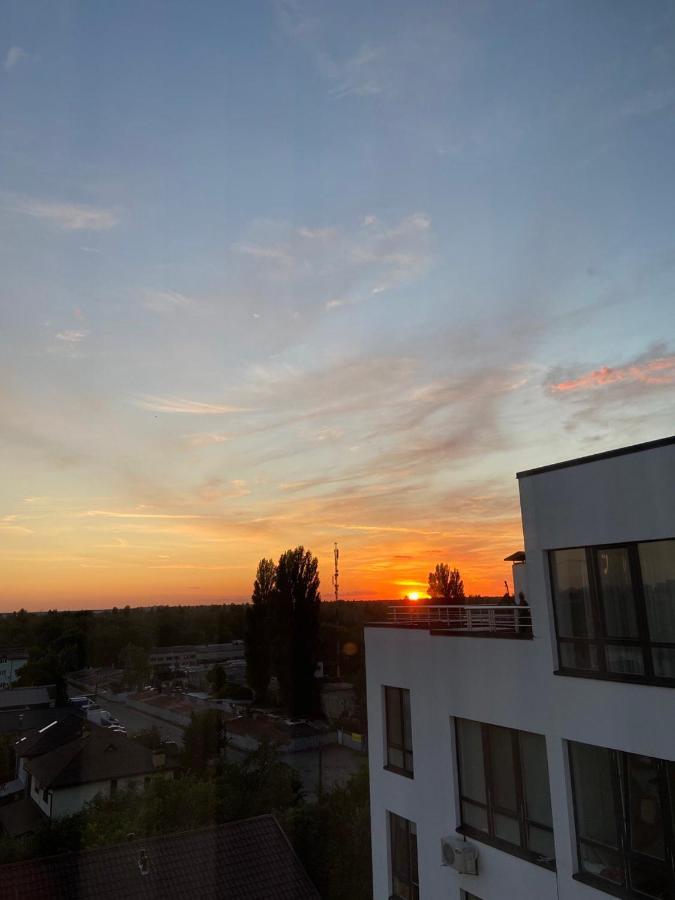 Nyvky Like Home - Apt 49 Kiev Esterno foto