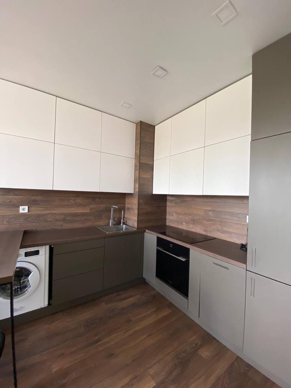 Nyvky Like Home - Apt 49 Kiev Esterno foto
